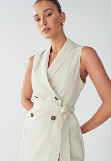 Короткое платье