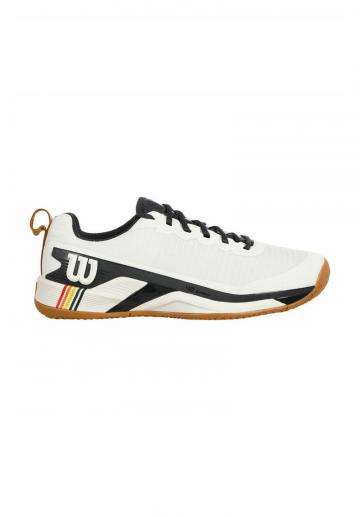 Теннисные кроссовки