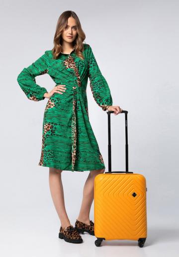 Чемодан на колесах