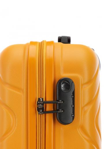 Чемодан на колесах