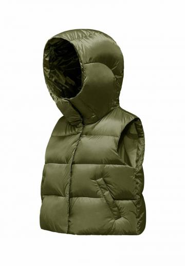 Пуховой жилет