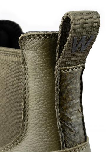 Зимние ботинки