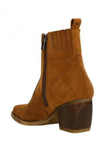 Ковбойские сапоги