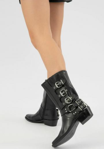 Ковбойские сапоги