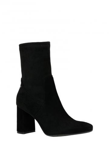 Полусапожки на высоком каблуке