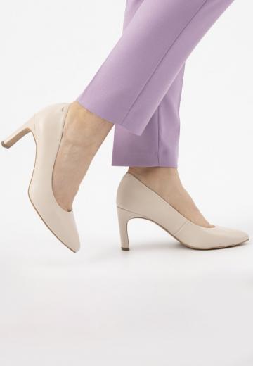 Туфли на высоком каблуке
