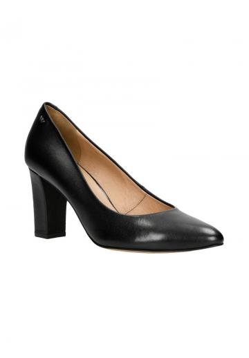 Туфли на высоком каблуке