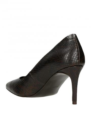 Туфли на высоком каблуке