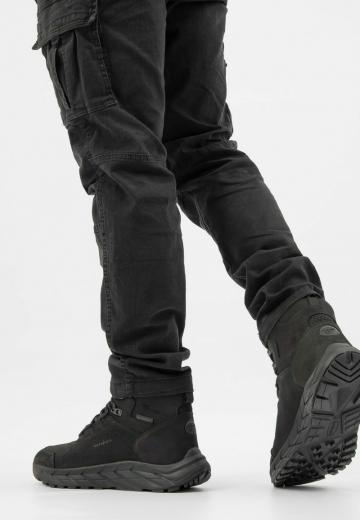 Ботинки на шнуровке