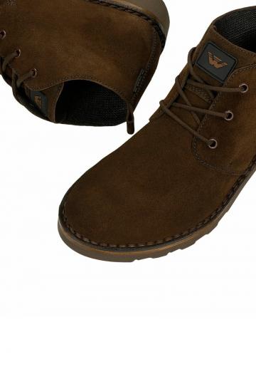 Ботинки на шнуровке