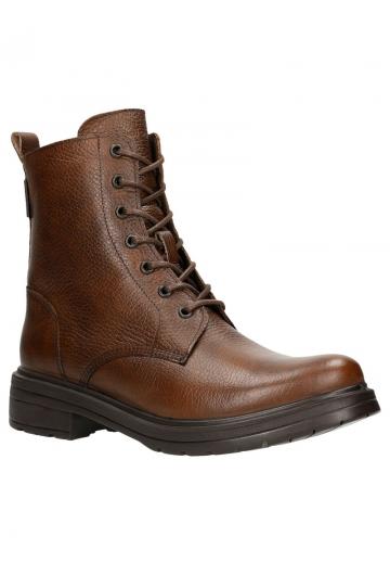 Ботинки на шнуровке