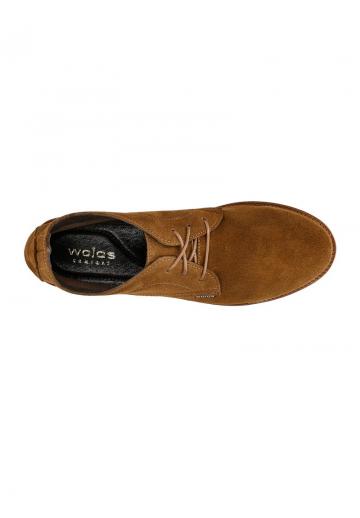 Ботинки на шнуровке