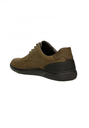 Ботинки на шнуровке