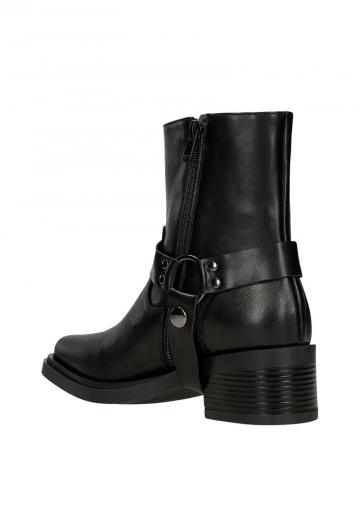 Ковбойские сапожки