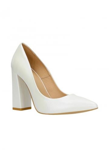 Туфли на высоком каблуке