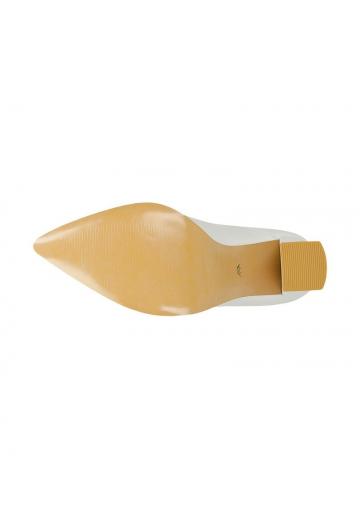 Туфли на высоком каблуке