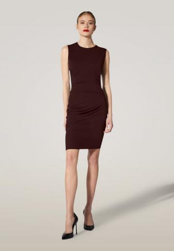 Платье футляр