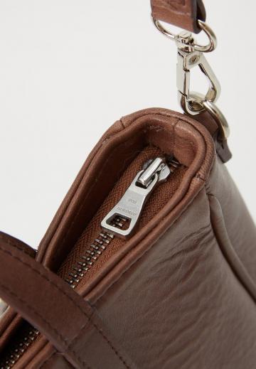 Дорожная сумка