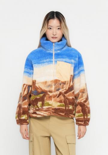 Флисовая куртка