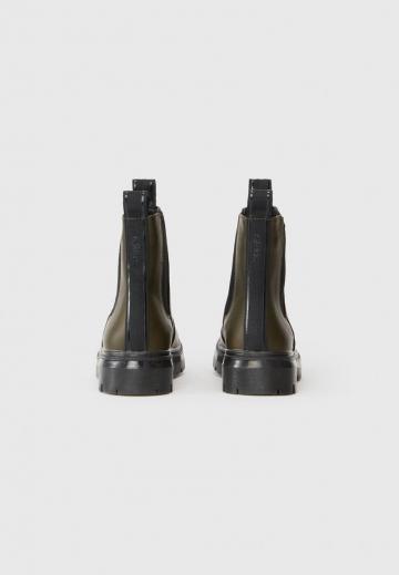 Ботинки челси