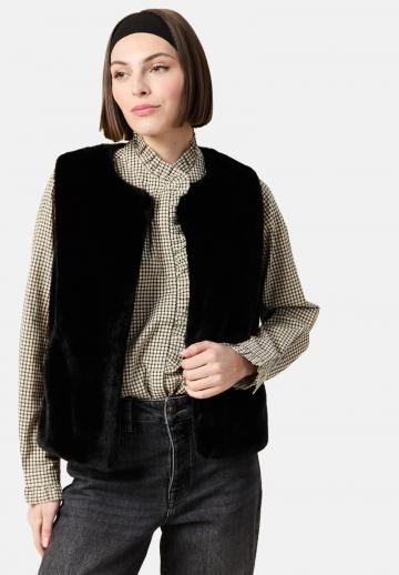 Пуховой жилет