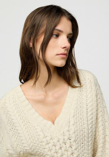 Длинный пуловер