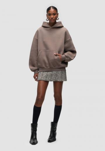 Пуловер с капюшоном