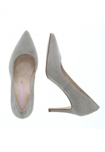 Туфли на высоком каблуке