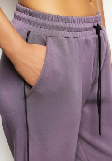 Спортивные штаны