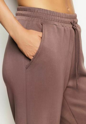 Прямые брюки