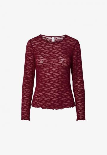 Кружевная блузка