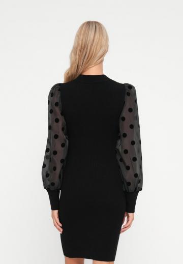 Вязаное платье