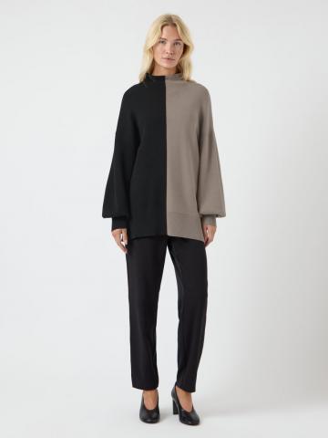 Длинный пуловер