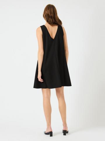 Короткое платье