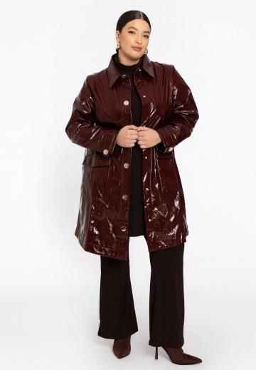 Пальто из искусственной кожи