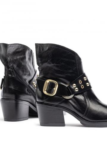 Ковбойские сапоги