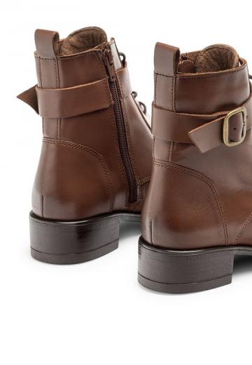 Гандбольные кроссовки