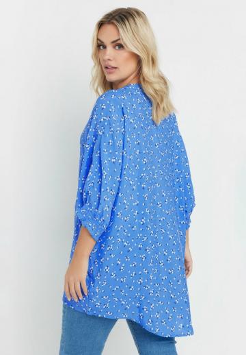 Длинная блузка