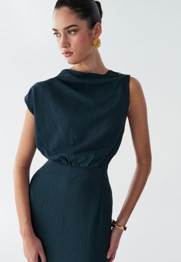 Платье футляр