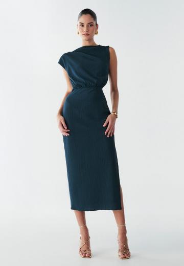 Платье футляр