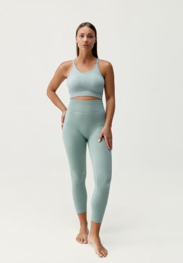 Спортивный бюстгальтер