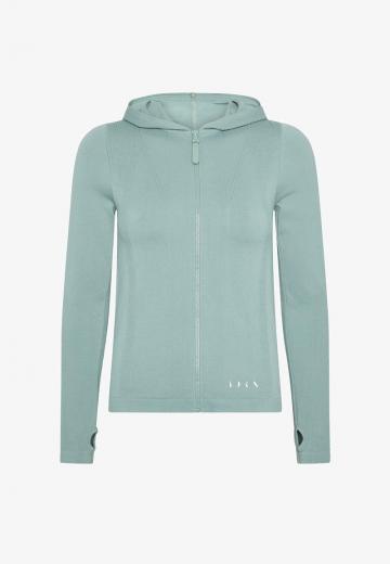 Спортивная куртка