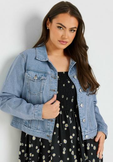 Джинсовая куртка