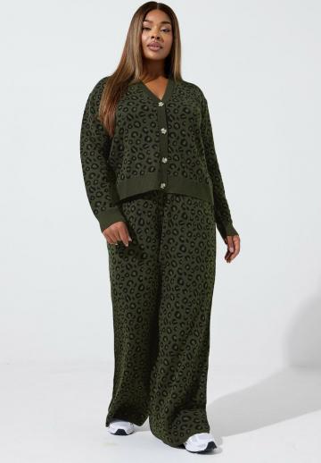 Жаккардовая вязаная кофта