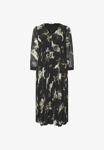 Платье макси