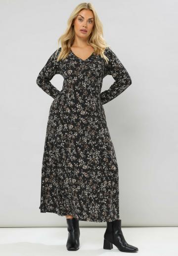 Вязаное платье