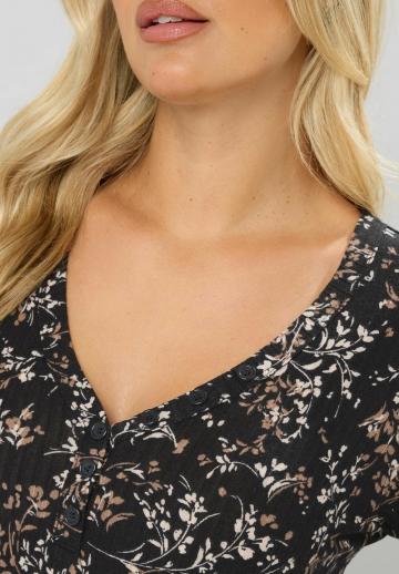 Вязаное платье