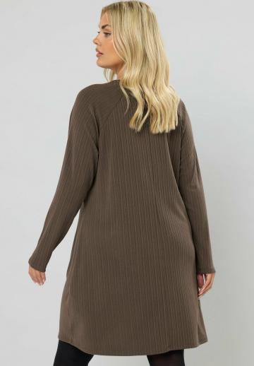 Вязаное платье