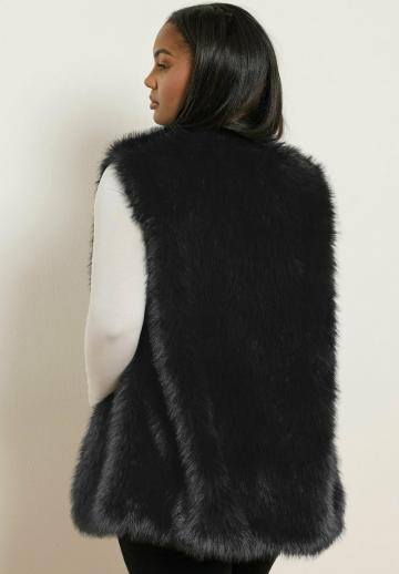 Пуховой жилет