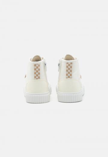 Высокие кеды